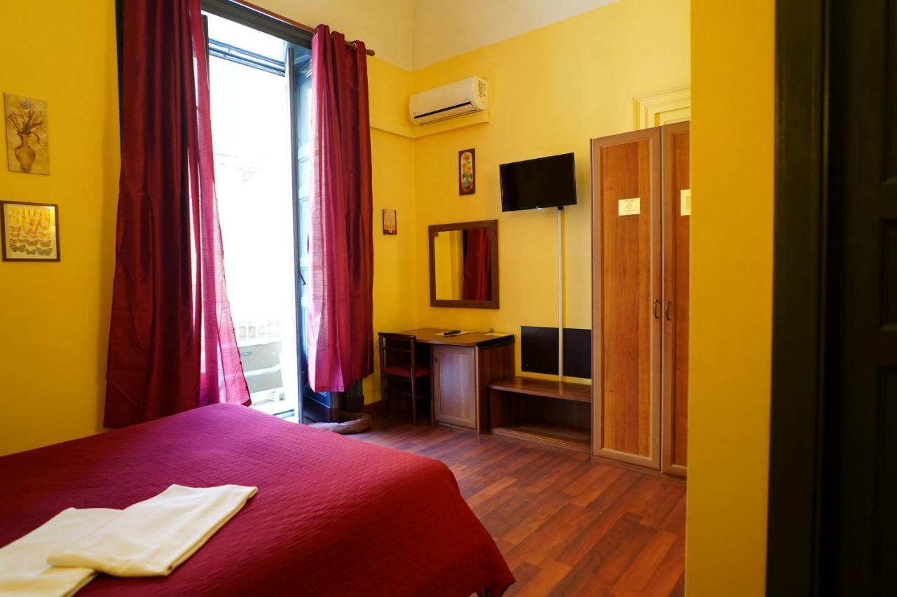 Hotel Etnea Catania Bagian luar foto
