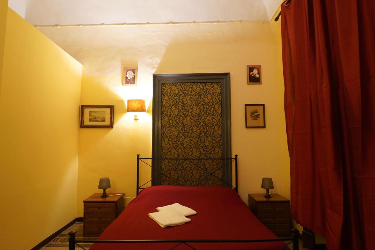 Hotel Etnea Catania Bagian luar foto
